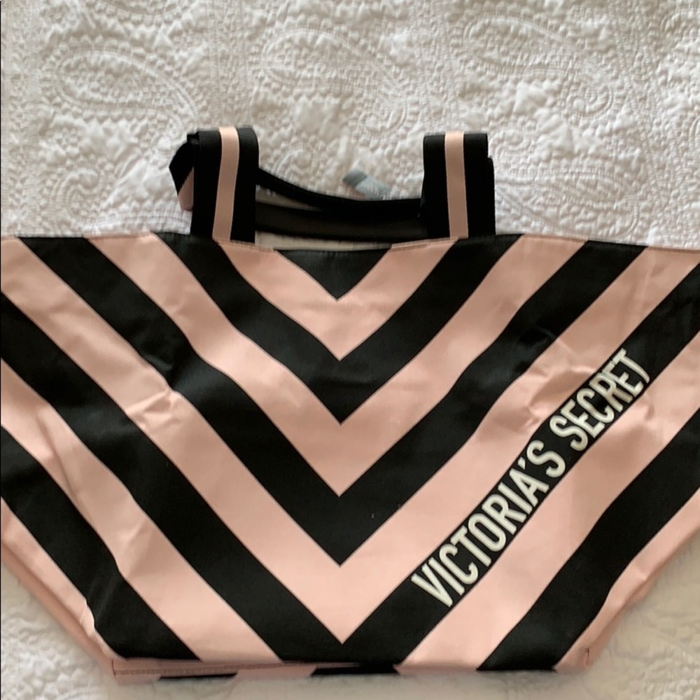 Victoria’s Secret tote